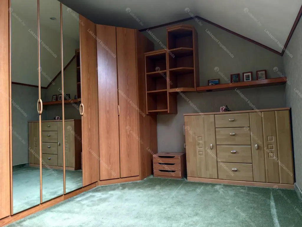 Kiadó albérlet 280000 Ft/hó áron: Fót,  Szent benedek utca . Mérete: 62 nm, 3 szobás | Alberlet.hu - 6686333