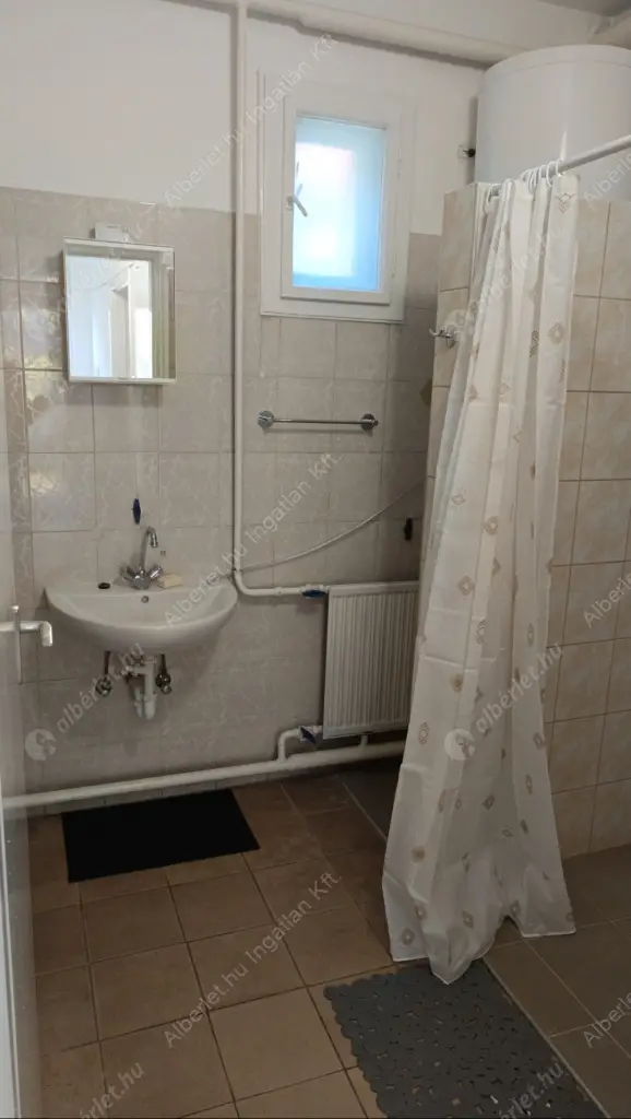 Kiadó albérlet 260000 Ft/hó áron: Gyömrő,  Nefelejcs utca. Mérete: 50 nm, 1 szobás | Alberlet.hu - 6601159