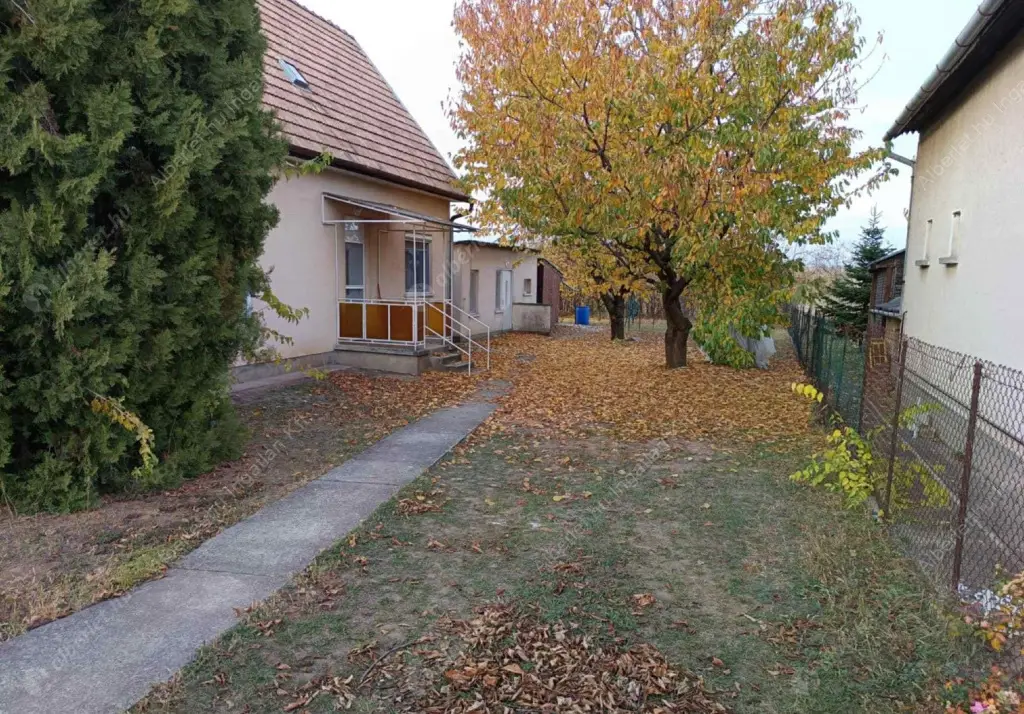 Kiadó albérlet 260000 Ft/hó áron: Gyömrő,  Nefelejcs utca. Mérete: 50 nm, 1 szobás | Alberlet.hu - 6605591