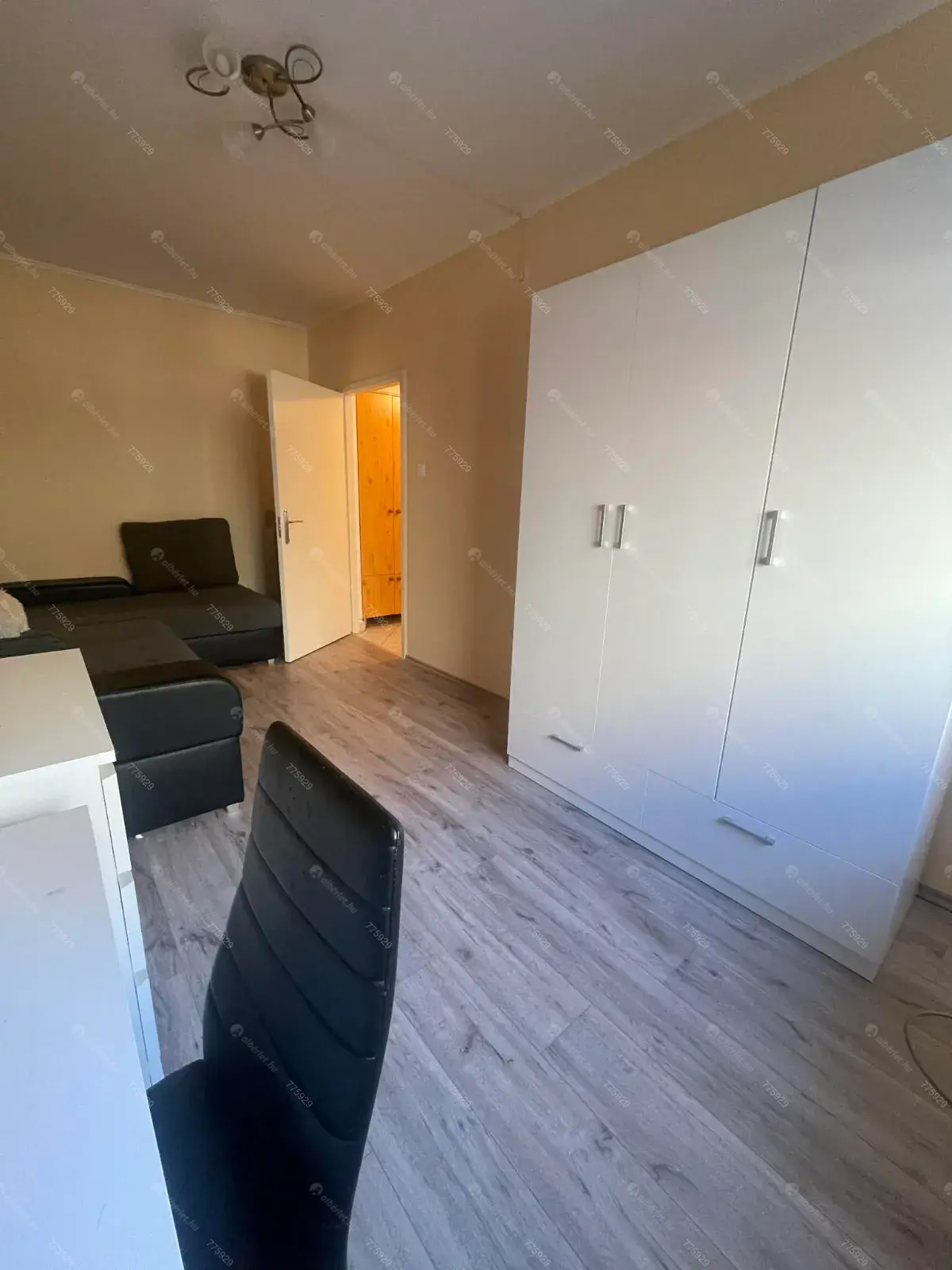 Kiadó albérlet 180000 Ft/hó áron: Győr,   Ikva . Mérete: 49 nm, 2 szobás | Alberlet.hu - 6676828