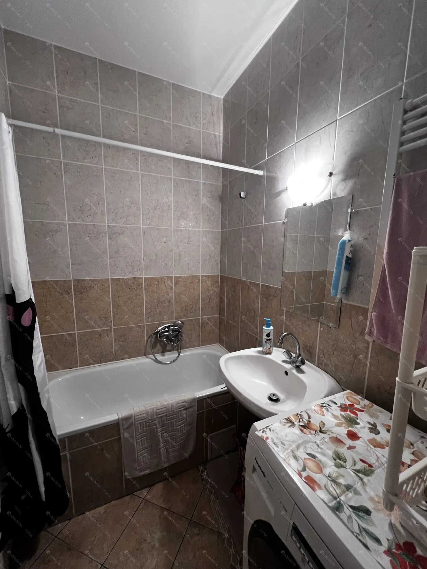 Kiadó albérlet 120000 Ft/hó áron: Kecskemét,  Forrás u. . Mérete: 32 nm, 1 szobás | Alberlet.hu - 6623076