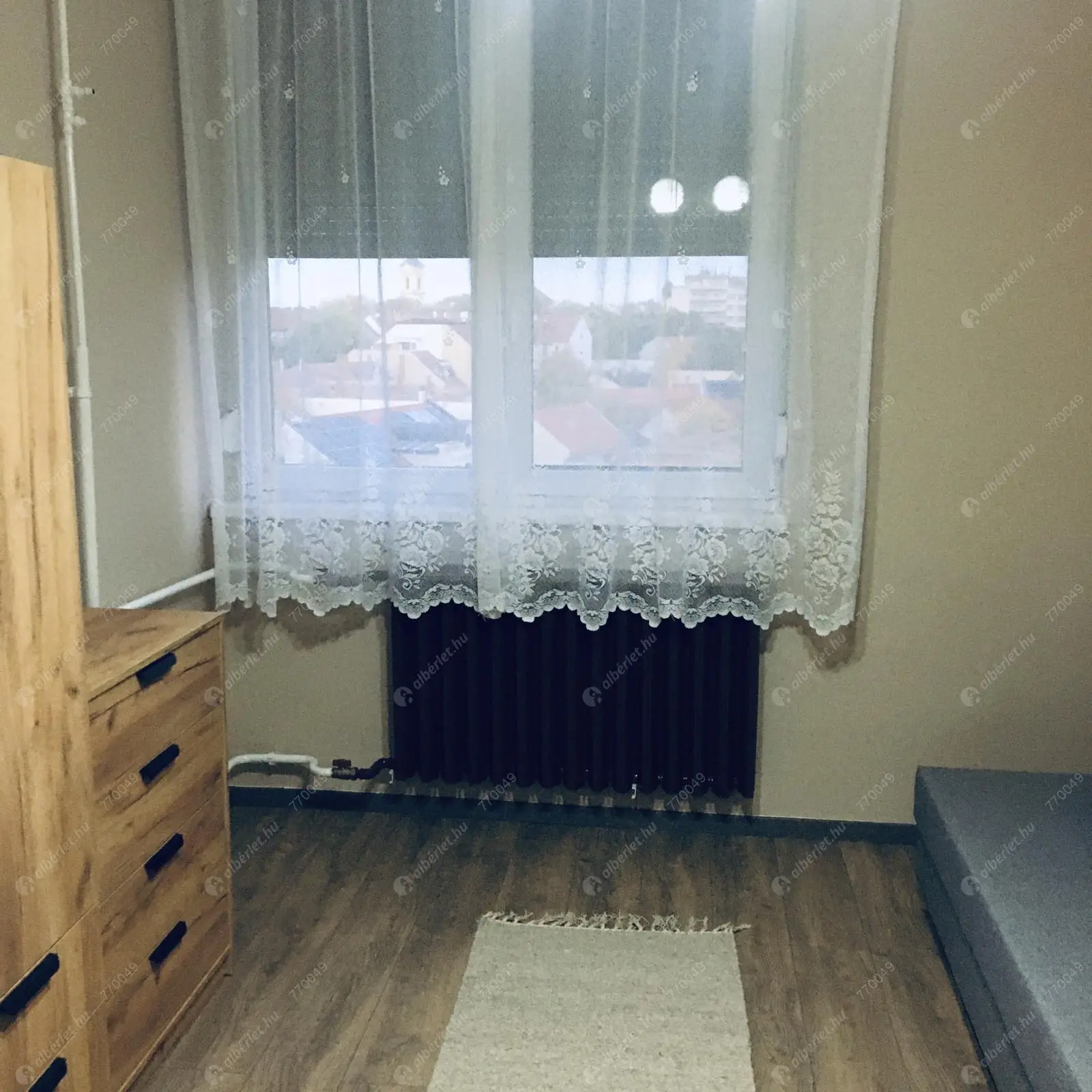 Kiadó albérlet 95000 Ft/hó áron: Kecskemét,   Szèchenyi krt.  . Mérete: 18 nm, 1 szobás | Alberlet.hu - 6567110