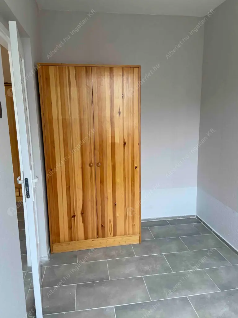 Kiadó albérlet 220000 Ft/hó áron: Kistarcsa,  Eperjesi út. Mérete: 62 nm, 3 szobás | Alberlet.hu - 6576642