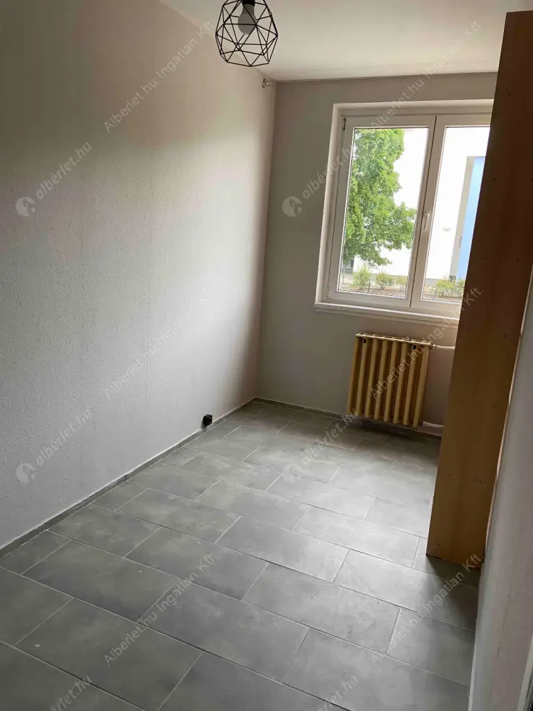 Kiadó albérlet 220000 Ft/hó áron: Kistarcsa,  Eperjesi út. Mérete: 62 nm, 3 szobás | Alberlet.hu - 6576643