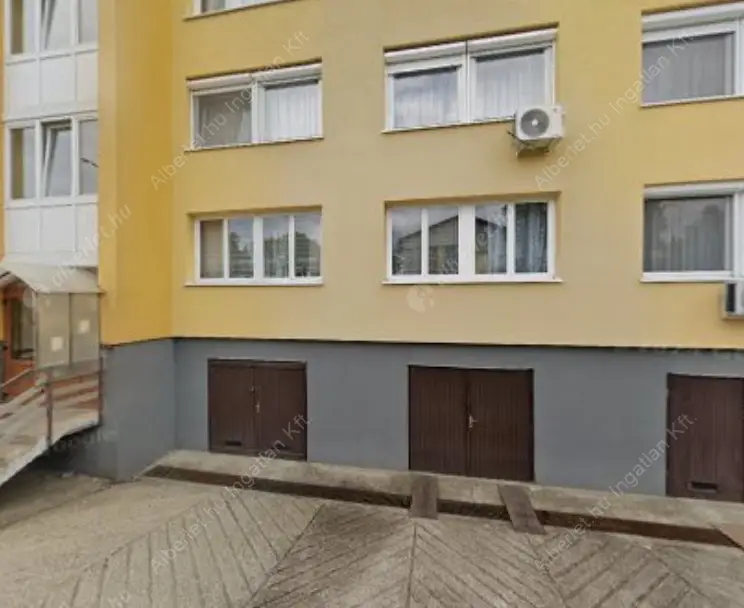 Kiadó albérlet 220000 Ft/hó áron: Kistarcsa,  Eperjesi út. Mérete: 62 nm, 3 szobás | Alberlet.hu - 6582819