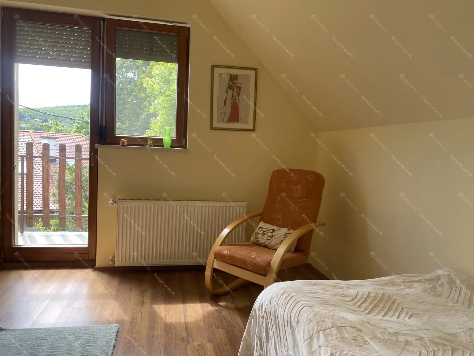 Kiadó albérlet 590000 Ft/hó áron: Leányfalu,  Pincehegyi utca . Mérete: 260 nm, 6 szobás | Alberlet.hu - 6671048