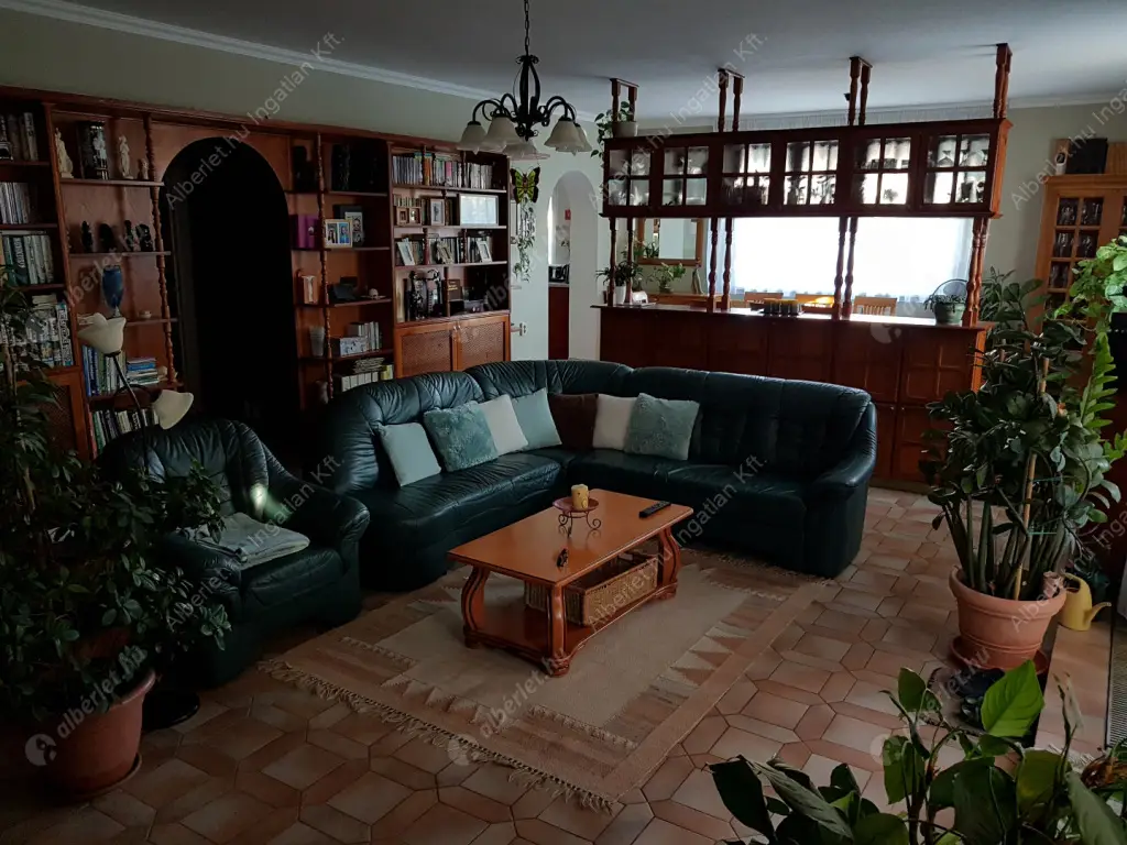 Kiadó albérlet 320000 Ft/hó áron: Maglód,  Tompa Mihály  utca . Mérete: 120 nm, 2 szobás | Alberlet.hu - 6573548