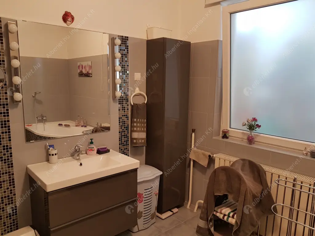 Kiadó albérlet 320000 Ft/hó áron: Maglód,  Tompa Mihály  utca . Mérete: 120 nm, 2 szobás | Alberlet.hu - 6573555