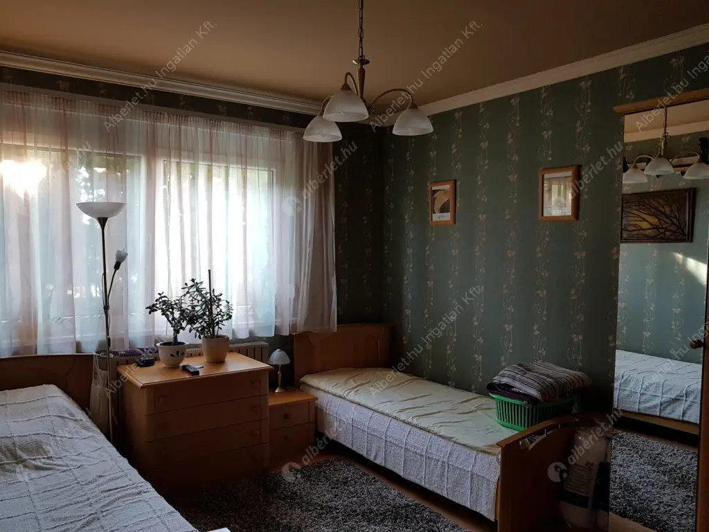 Kiadó albérlet 320000 Ft/hó áron: Maglód,  Tompa Mihály  utca . Mérete: 120 nm, 2 szobás | Alberlet.hu - 6575005
