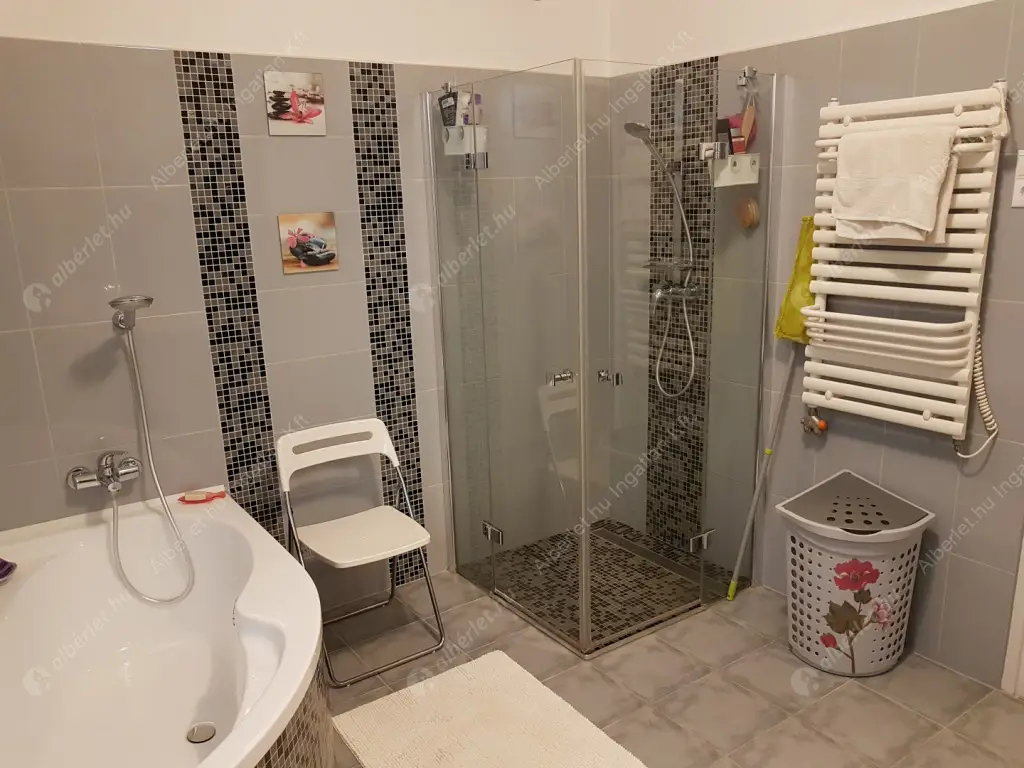 Kiadó albérlet 320000 Ft/hó áron: Maglód,  Tompa Mihály  utca . Mérete: 120 nm, 2 szobás | Alberlet.hu - 6575007