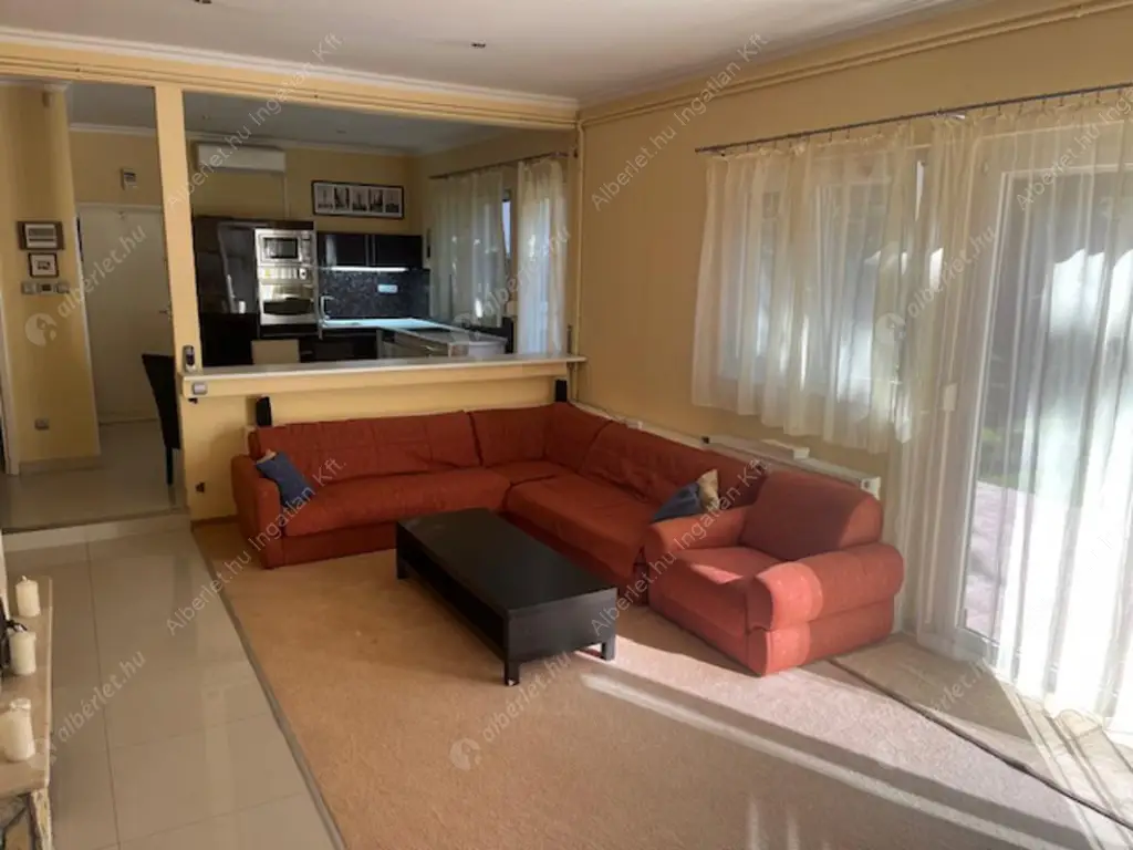 Kiadó albérlet 400000 Ft/hó áron: Nagykovácsi,  Erdősétány utca. Mérete: 90 nm, 3 szobás | Alberlet.hu - 6565587