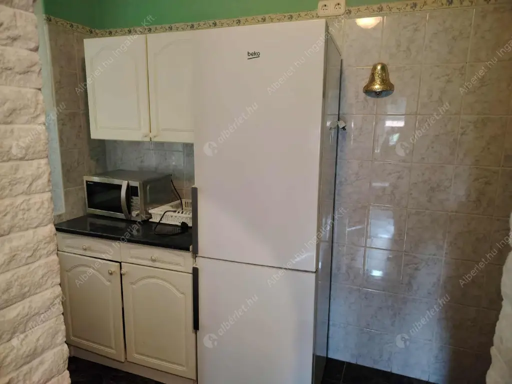 Kiadó albérlet 380000 Ft/hó áron: Nagykovácsi,  Puskin utca. Mérete: 110 nm, 3 szobás | Alberlet.hu - 6568949