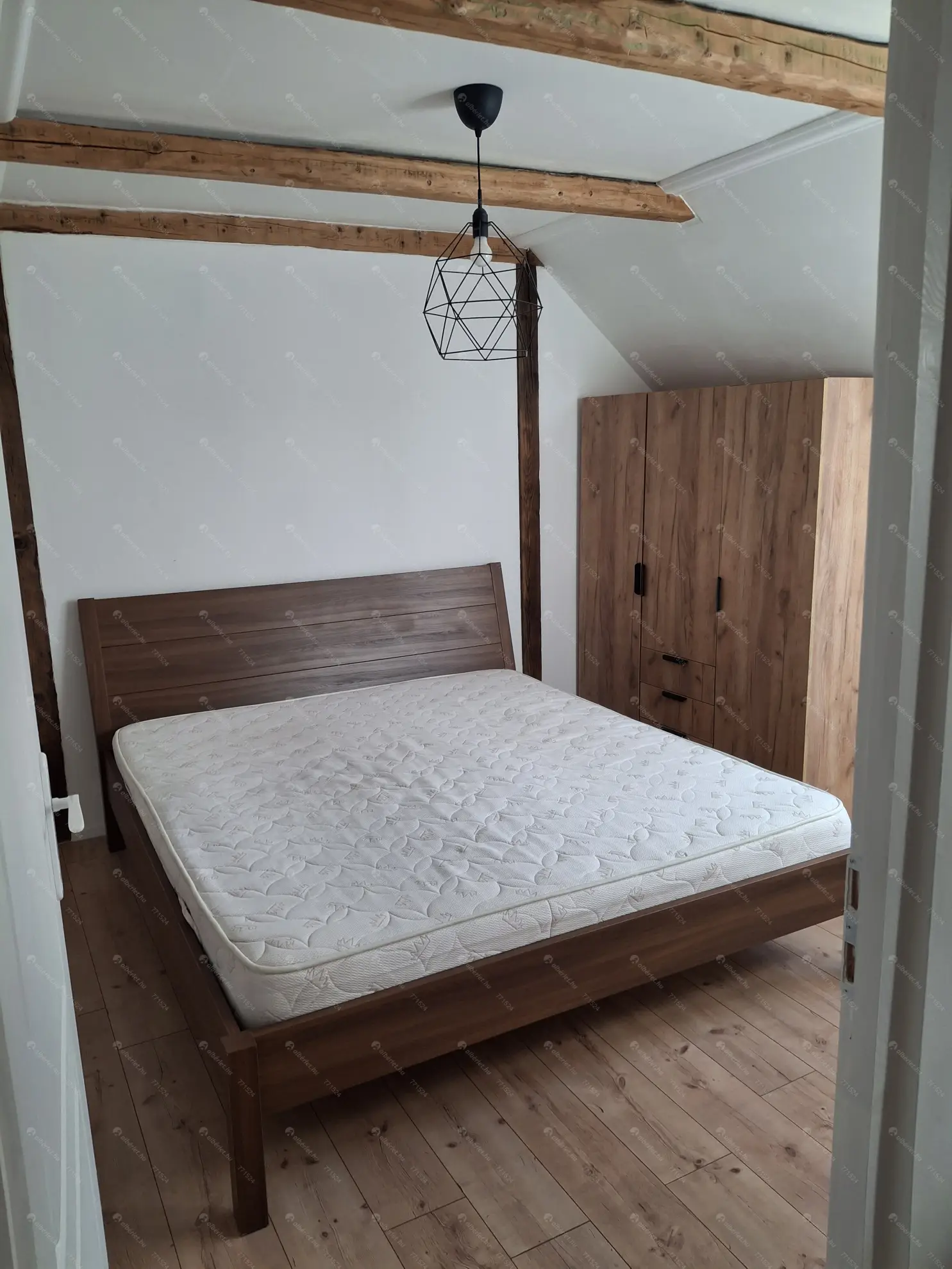 Kiadó albérlet 190000 Ft/hó áron: Szada,  Székely Bertalan út . Mérete: 60 nm, 1 szobás | Alberlet.hu - 6609114