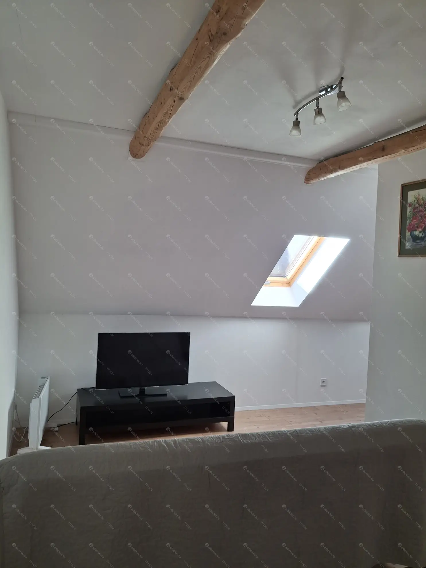 Kiadó albérlet 190000 Ft/hó áron: Szada,  Székely Bertalan út . Mérete: 60 nm, 1 szobás | Alberlet.hu - 6609118