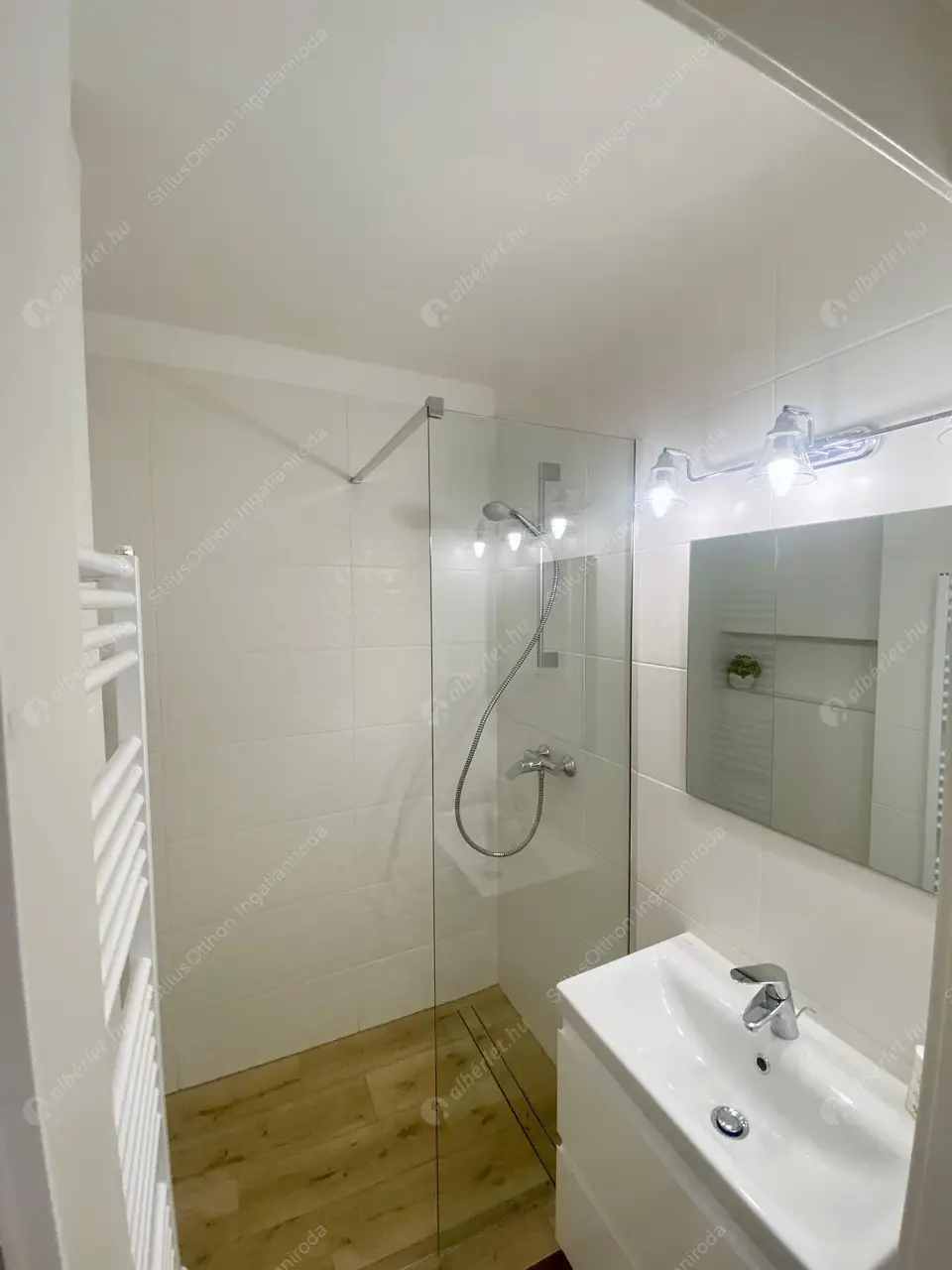 Kiadó albérlet 250000 Ft/hó áron: Százhalombatta,  Liszt Ferenc sétány. Mérete: 55 nm, 2 szobás | Alberlet.hu - 6124934