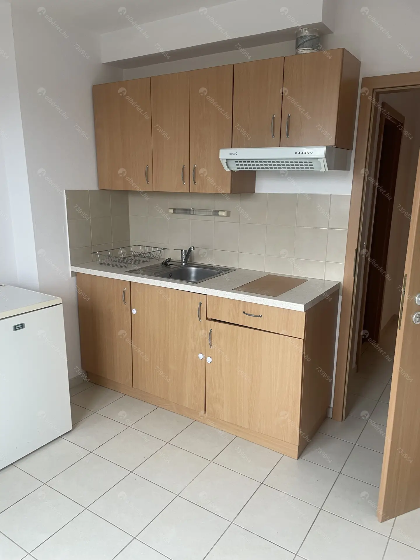 Kiadó albérlet 140000 Ft/hó áron: Táborfalva ,  Tarcsay út . Mérete: 54 nm, 2 szobás | Alberlet.hu - 6160312