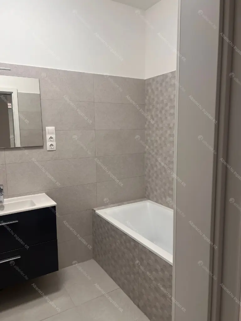 Kiadó albérlet 510000 Ft/hó áron: Törökbálint ,  Balassi Bálint utca. Mérete: 78 nm, 3 szobás | Alberlet.hu - 6698030