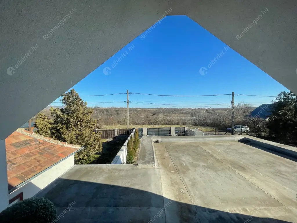 Kiadó albérlet 550000 Ft/hó áron: Törökbálint ,  Tátika utca. Mérete: 100 nm, 3 szobás | Alberlet.hu - 6179705