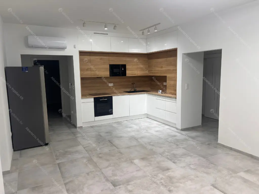 Kiadó albérlet 510000 Ft/hó áron: Törökbálint ,  Tükörhegy utca . Mérete: 78 nm, 3 szobás | Alberlet.hu - 6649591