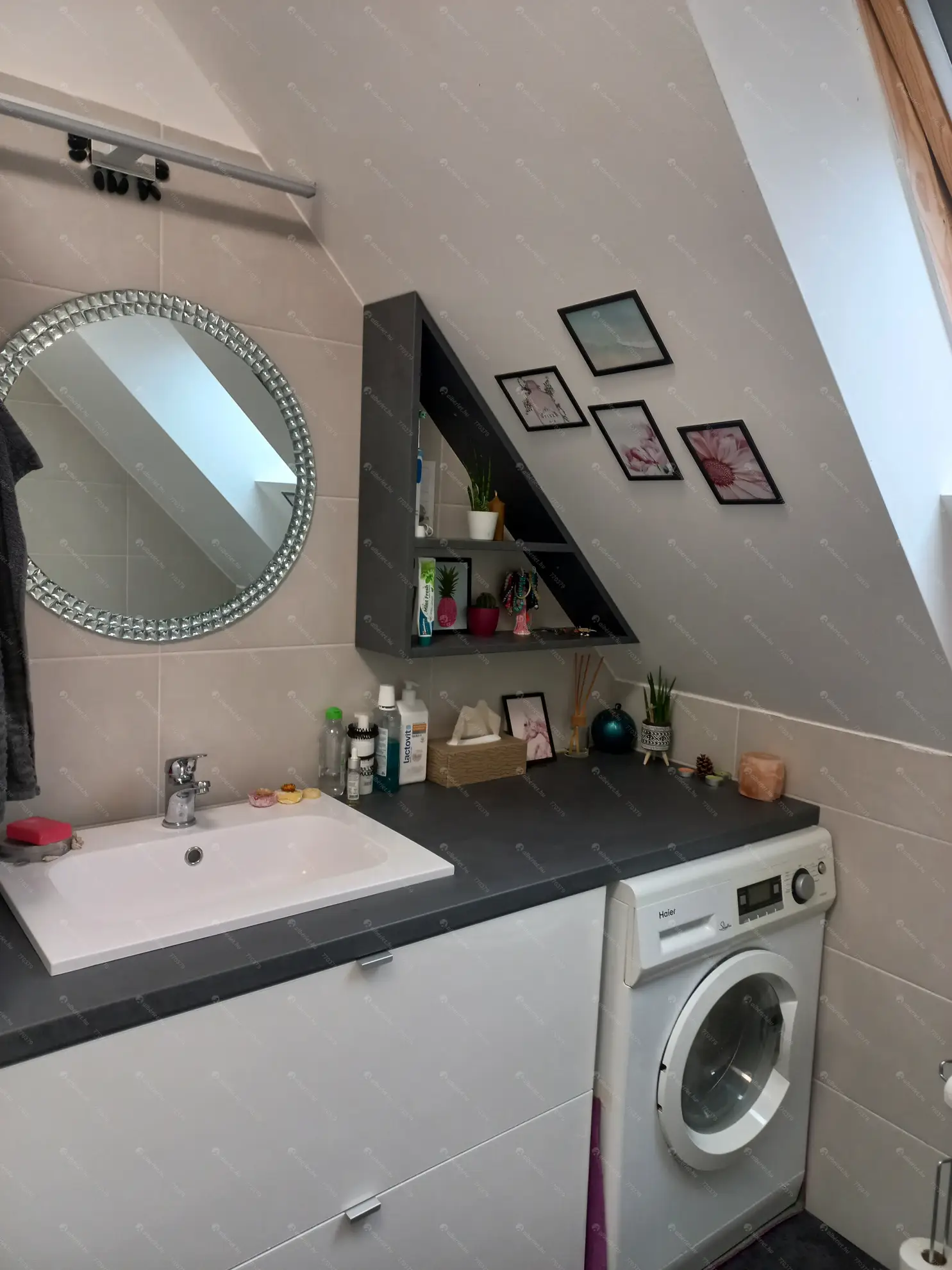 Kiadó albérlet 260000 Ft/hó áron: Vác,  Rozs utca. Mérete: 80 nm, 3 szobás | Alberlet.hu - 6571329